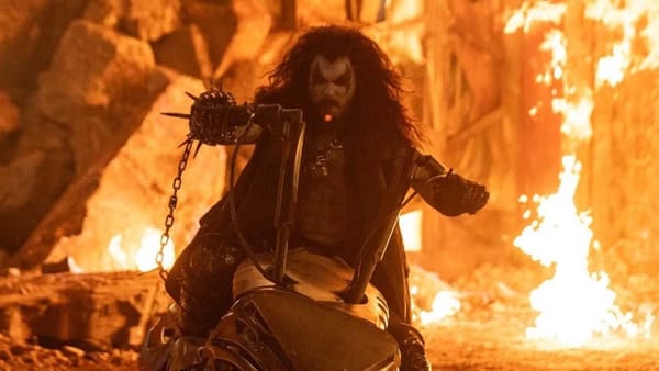 Jason Momoa Debuts as Lobo in New Supergirl Image — Movieweb