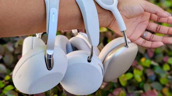 I traveled 2,700 miles with Sony, Apple and Sennheiser — this pair sounded best — Latest news