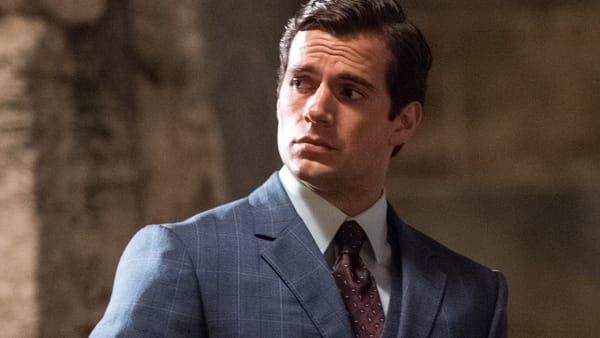 Henry Cavill to Star in Netflix Spy Comedy with Kevin Hart — Movieweb