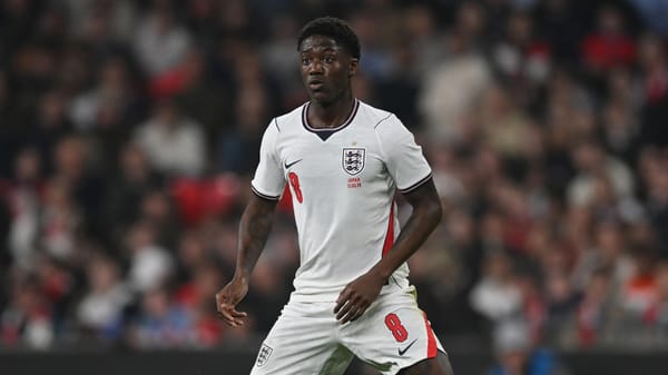 Kobbie Mainoo wows England team-mates with two-touch skill — Goal