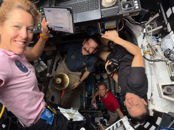 Crew begins week with cartilage printing and plant harvesting — NASA Science