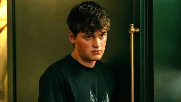 Apple TV's Darkest New Series Is the Psychological Thriller You Can't Miss — Collider