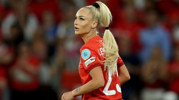 Alisha Lehmann keeps training on Jamaica holiday with Montel McKenzie — Goal