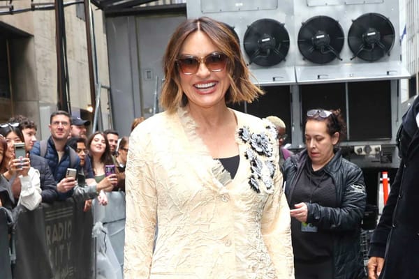 Showrunner Praises Mariska Hargitay's Short Hair: 'Freaking Gorgeous' — Nbc