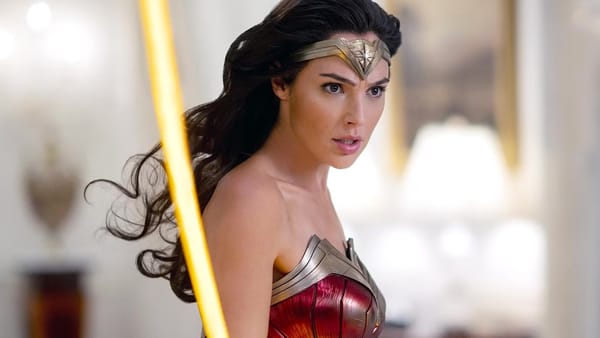 'Supergirl' Writer Confirms Status of DCU's 'Wonder Woman' Reboot — Movieweb