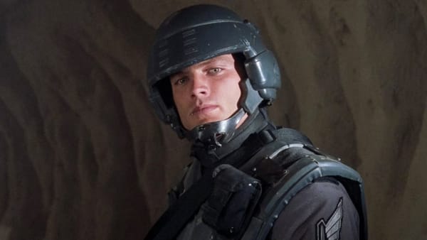Starship Troopers Is One of the Best Sci‑Fi Book Adaptations on Netflix — Collider