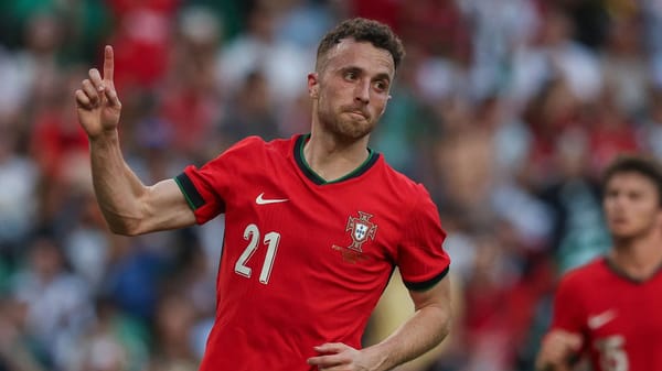 Ronaldo and Portugal wear Diogo Jota tribute wristbands in training — Goal