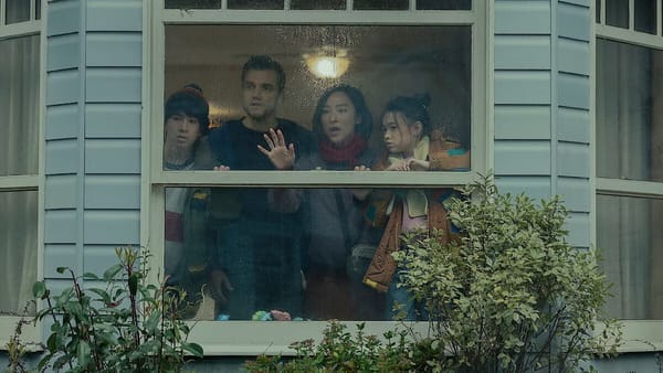 Netflix Unleashes a Mysterious Threat in Sci-Fi Thriller 'The Last House' Trailer — Movieweb