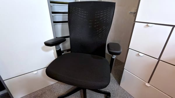 Autonomous ErgoChair Ultra 2 review: a mesh chair I actually like — Pcgamer