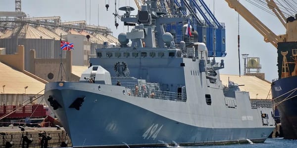 Russian warship fires warning shots at yacht in English Channel — Businessinsider