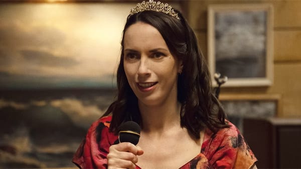 If Patricia From Widow’s Bay Won You Over, Try Kate O’Flynn in Everyone Else Burns — Collider