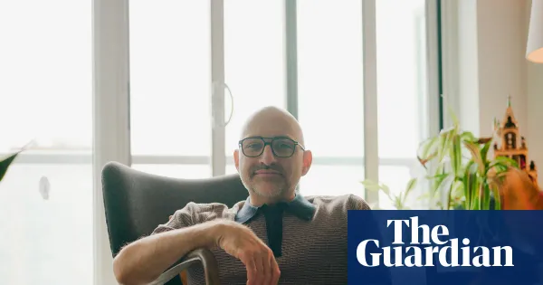 I climbed Mount Kilimanjaro on my hands — Lifestyle | The Guardian