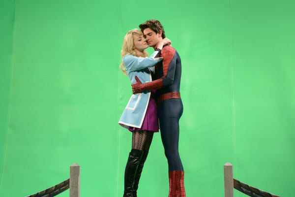 Emma Stone and Andrew Garfield Fumble Smooch in SNL 'Spider-Man Kiss' — Nbc
