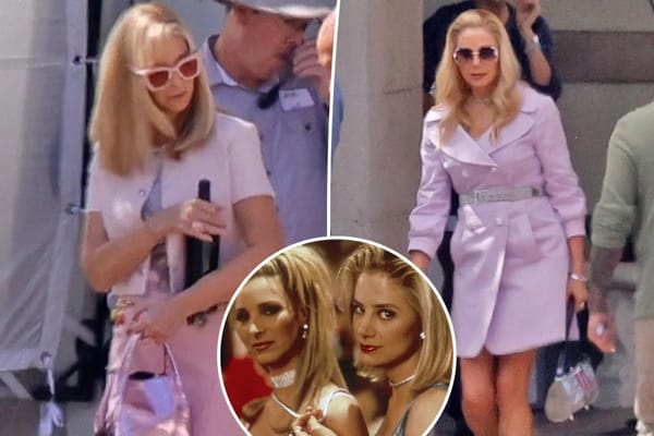 Lisa Kudrow and Mira Sorvino spotted filming 'Romy and Michele' sequel — Pagesix