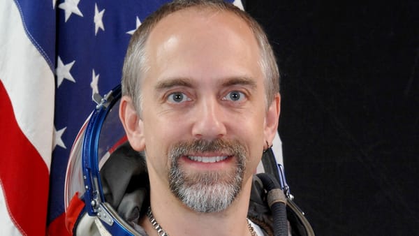 Ultima creator Richard Garriott is reclaiming the series' rights from EA — Pcgamer