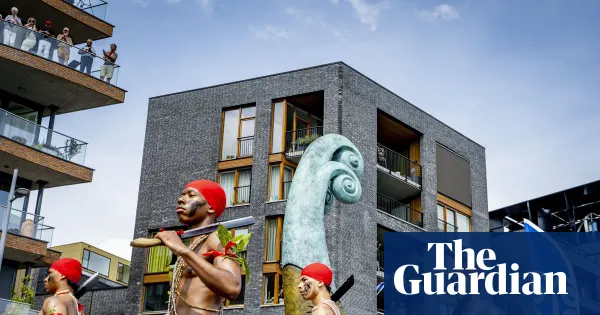 Dutch PM apologises for mistreatment of Moluccan soldiers — World news | The Guardian