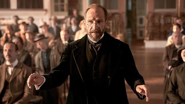Ralph Fiennes’ Criminally Underrated WWI Gem Is Finally Coming to Netflix — Collider