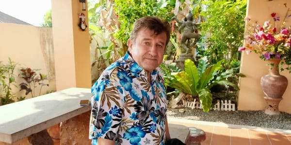 He moved to Thailand for his mother with Alzheimer's and built a care home — Businessinsider