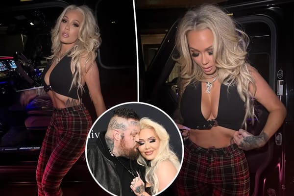 Bunnie Xo shows curves in plunging top during girls' night out amid divorce — Pagesix