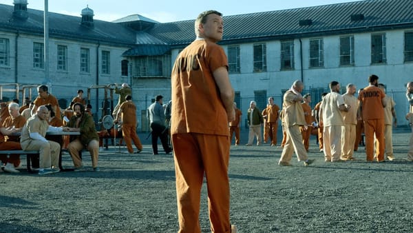 Netflix Scores Global Hit With New 8-Part Crime Thriller — Movieweb
