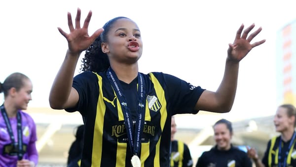 Real Madrid complete world-record signing of Felicia Schroder — Goal