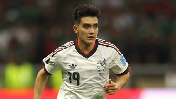 Gilberto Mora shines as Mexico finish group with nine points; Ochoa farewell — Goal