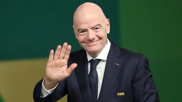Infantino denies FIFA profited from World Cup hydration breaks — Goal