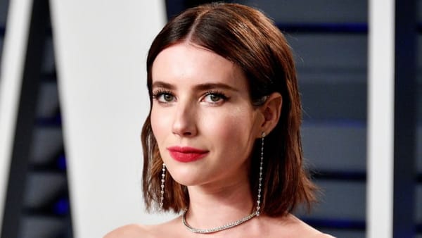 Disney Orders Aquamarine Pilot With Emma Roberts Returning — Movieweb