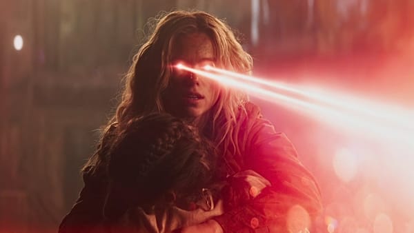 Supergirl's Rotten Tomatoes Scores Split Critics and Audiences — Movieweb
