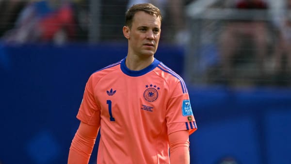 Manuel Neuer denies blame for Ecuador defeat as criticism mounts — Goal