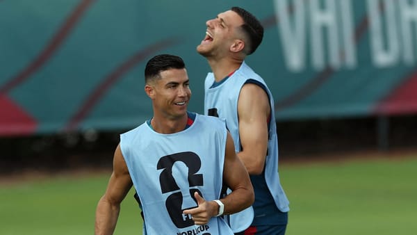 Dalot’s father describes bond with Ronaldo and hopes for Portugal start — Goal