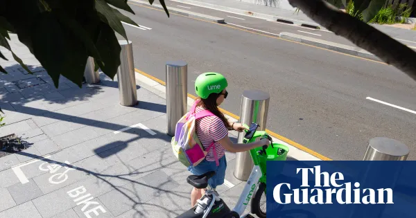 Sydney to add parking bays for shared ebikes to clear blocked footpaths — World news | The Guardian